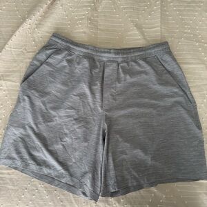Lululemon Mens Athletic Shorts XL Gray Stretch Training Gym Workout